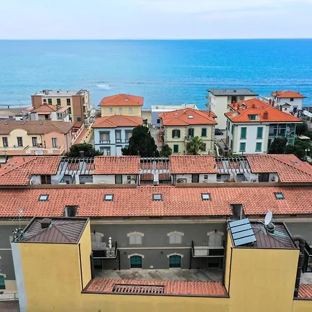 Апартаменты Casa Aurea Tre Posti Letto A 30 Metri Dal Mare