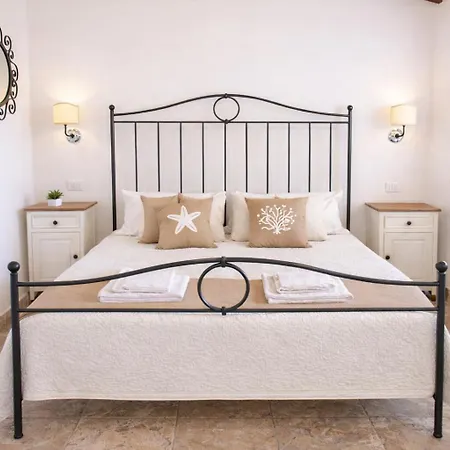 Casa Aurea Tre Posti Letto A 30 Metri Dal Mare